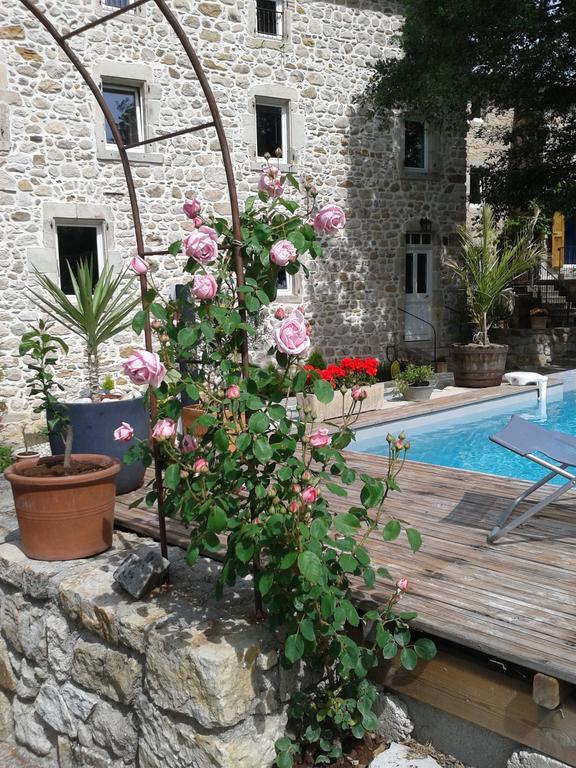 Le Mas De La Musardiere Chambres D Hotes Les Assions Exterior photo
